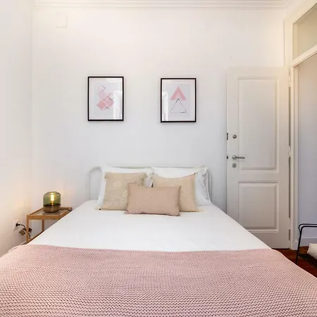 Whome | Mouraria Deluxe Apartment Lissabon Buitenkant foto